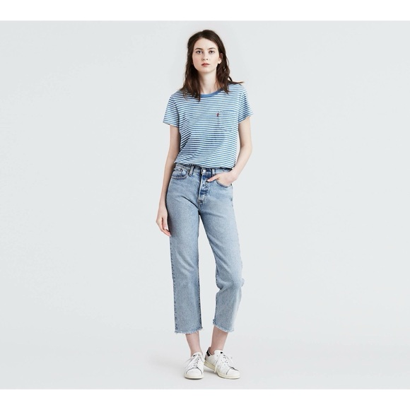 Levis Straight Leg Wedgie Jeans Raw Hem Button Fly Sz 28 - Picture 1 of 12